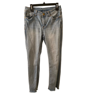 Seven7 Women's Light Blue Jeans, Embellished Pockets, Raw Hem.